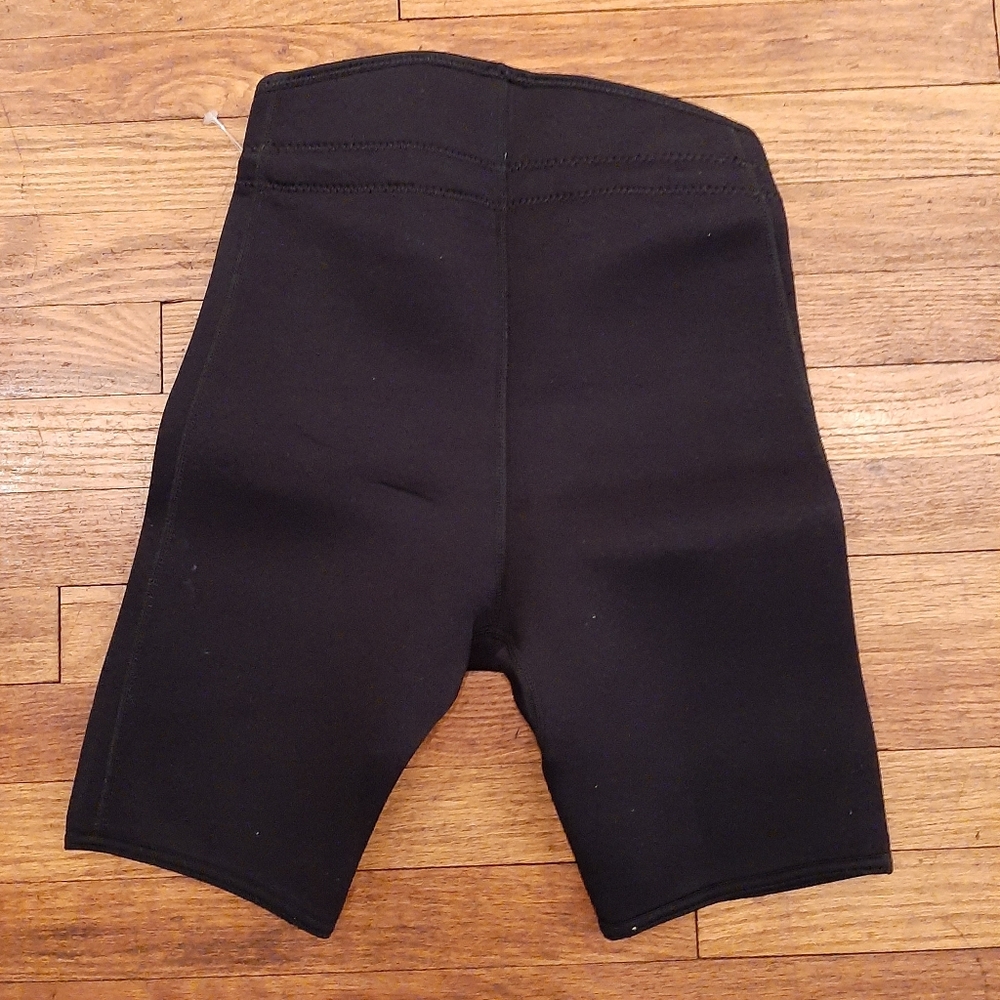 Lemorecn wetsuit shorts - Picture 3 of 8